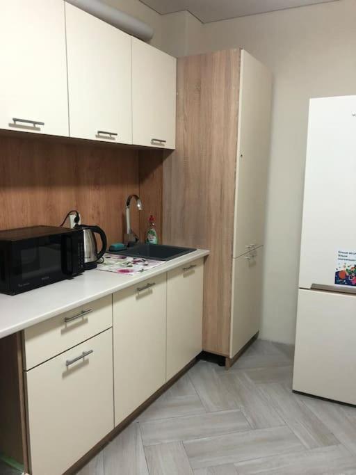 Apartment On Zarwanska Street Kamenets-Podolsk Eksteriør bilde