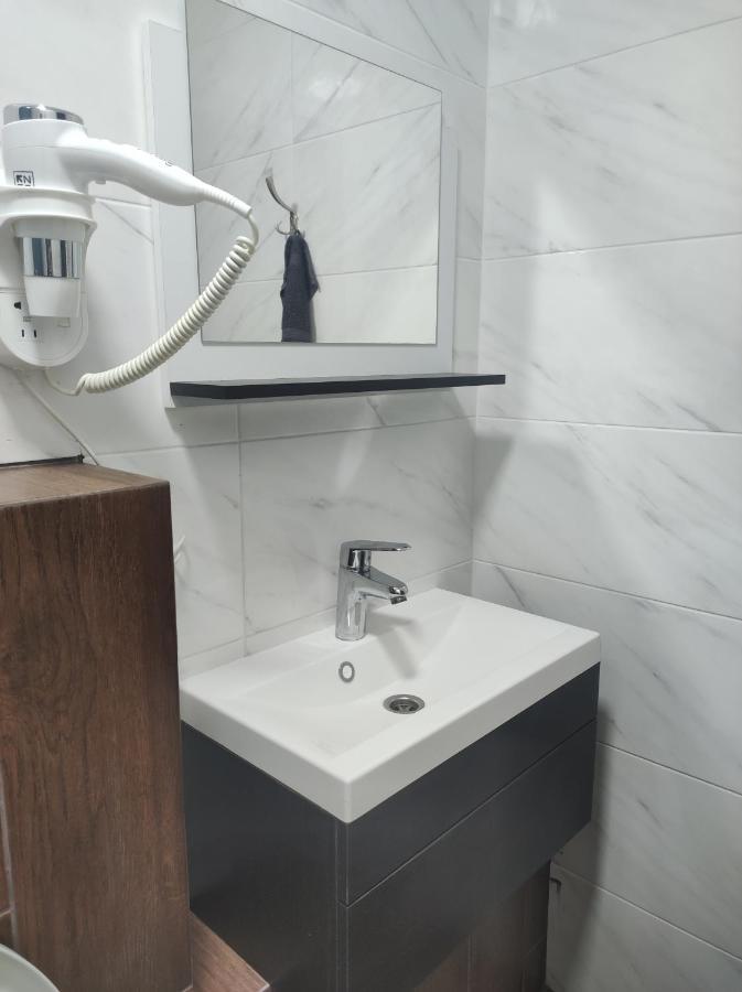 Apartment On Zarwanska Street Kamenets-Podolsk Eksteriør bilde